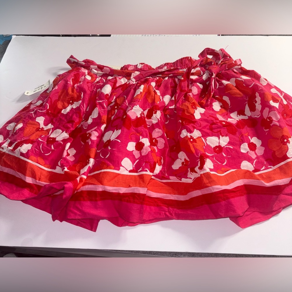 Aeropostale NWT Floral Skirt Size Medium